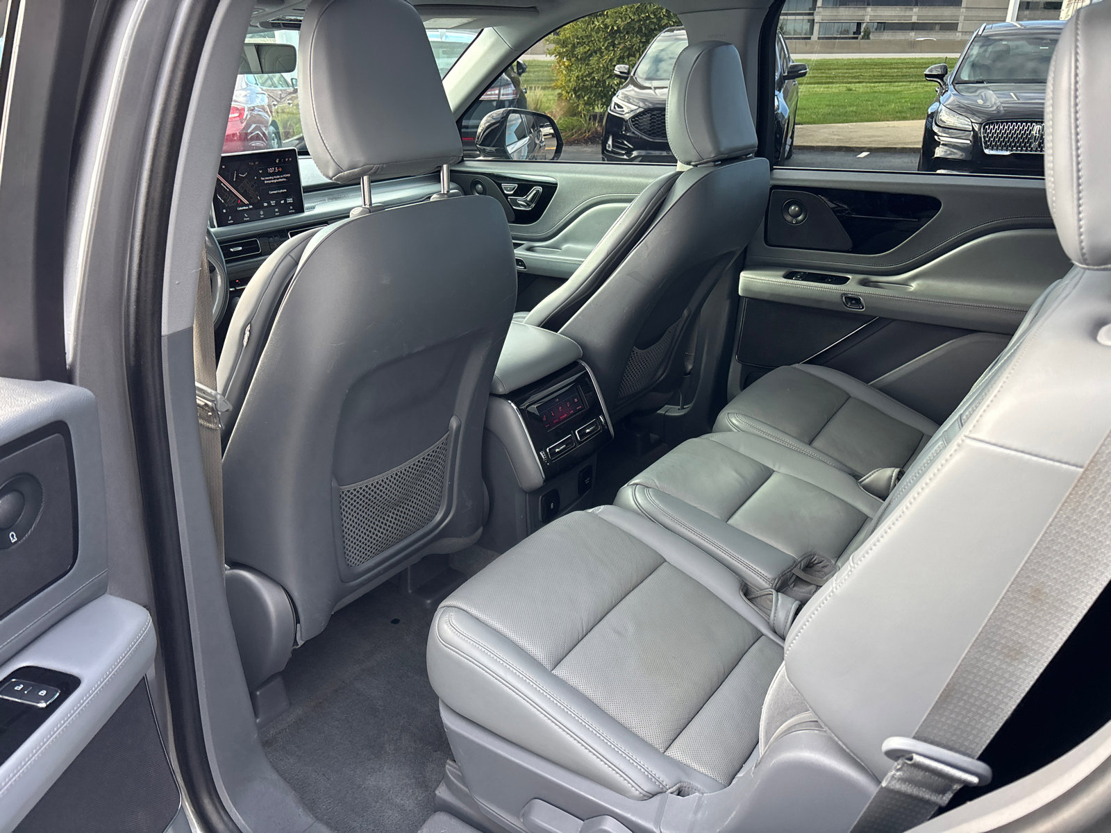 Used 2021 Lincoln Aviator Grand Touring w/ Elements Package Plus image 29