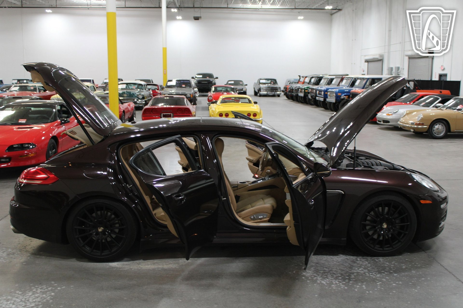 Used 2014 Porsche Panamera 4 image 35