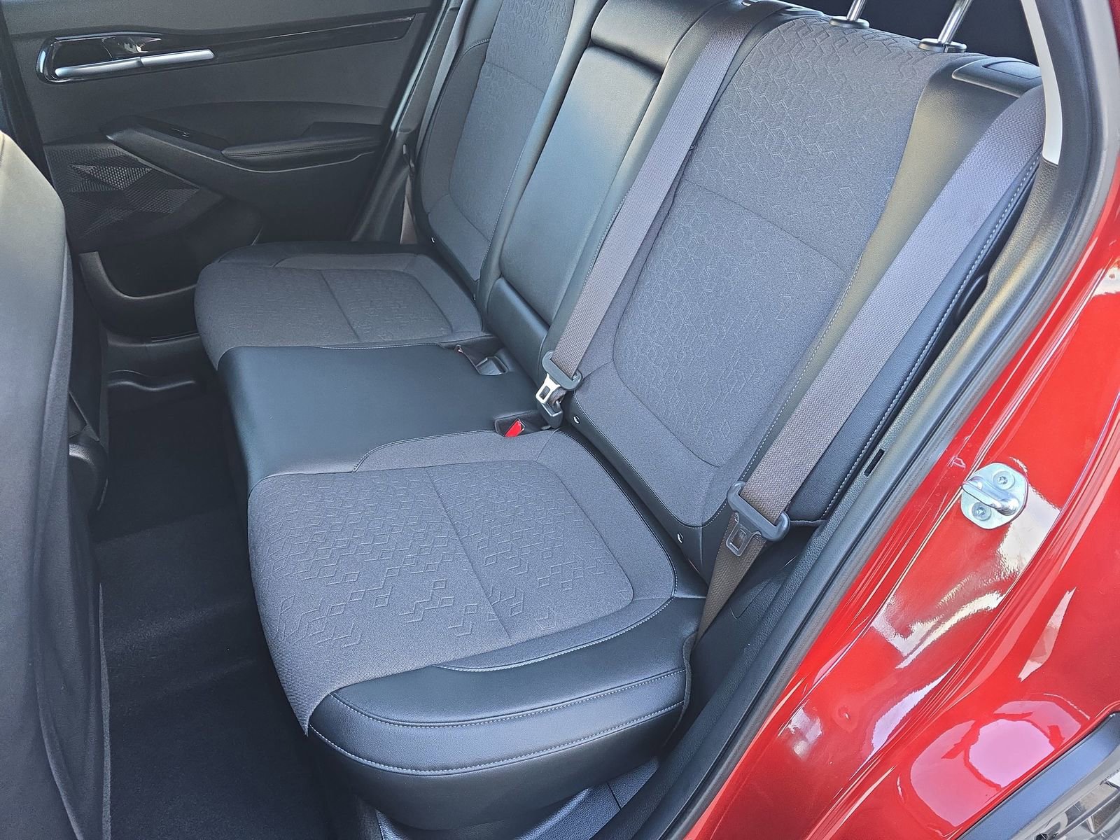 Used 2025 Kia Seltos S image 19