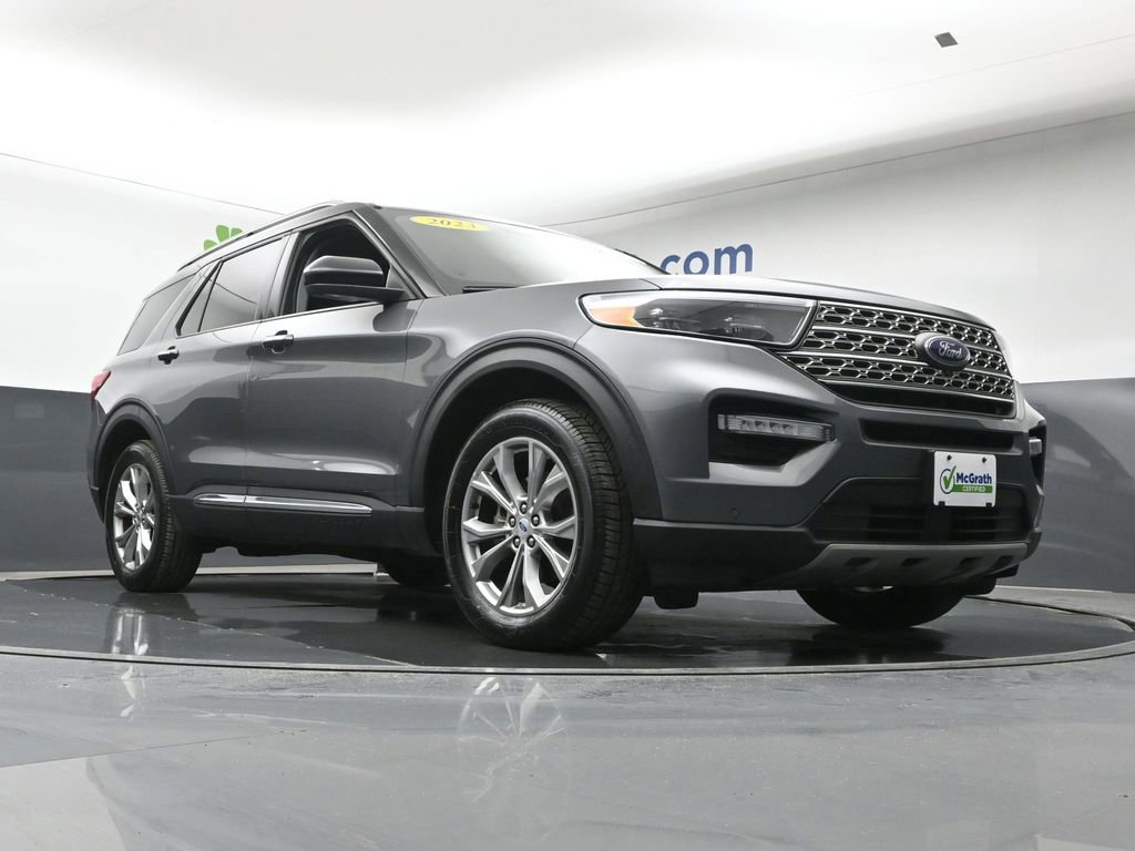Used 2023 Ford Explorer Limited AWD/4WD image 26