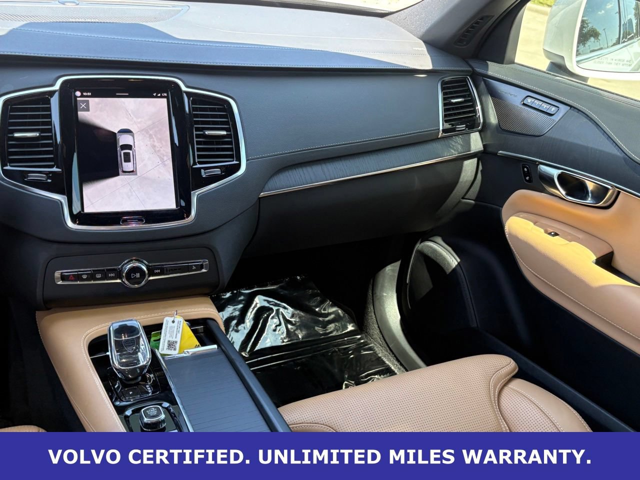 Certified 2025 Volvo XC90 T8 Ultra w/ Protection Package Premier AWD/4WD image 14