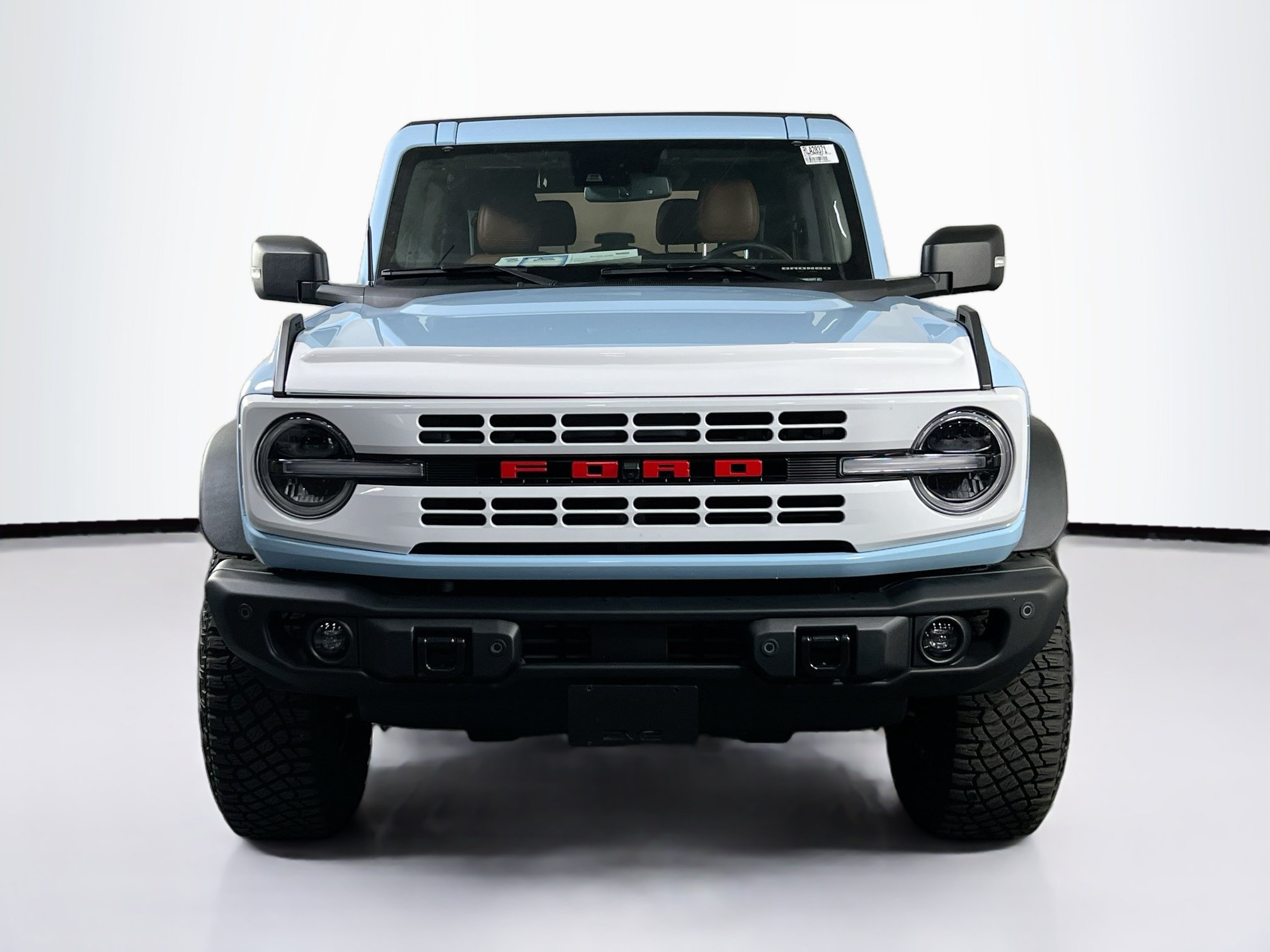 Used 2024 Ford Bronco Heritage Edition AWD/4WD image 2