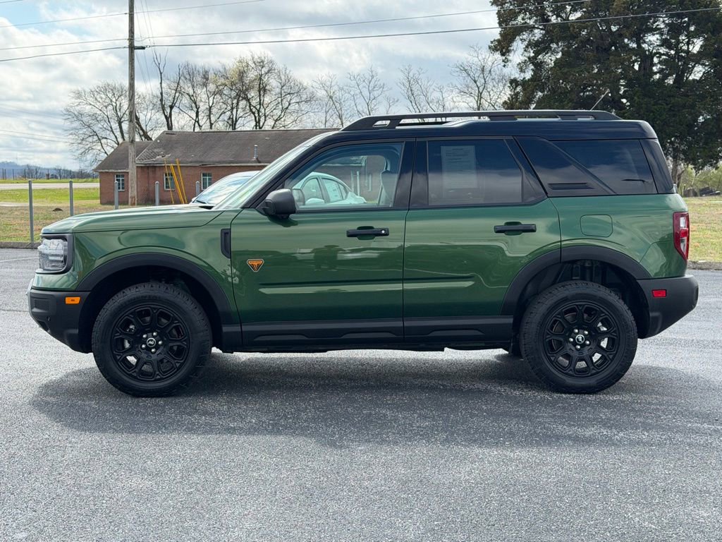 Used 2025 Ford Bronco Sport Badlands image 9