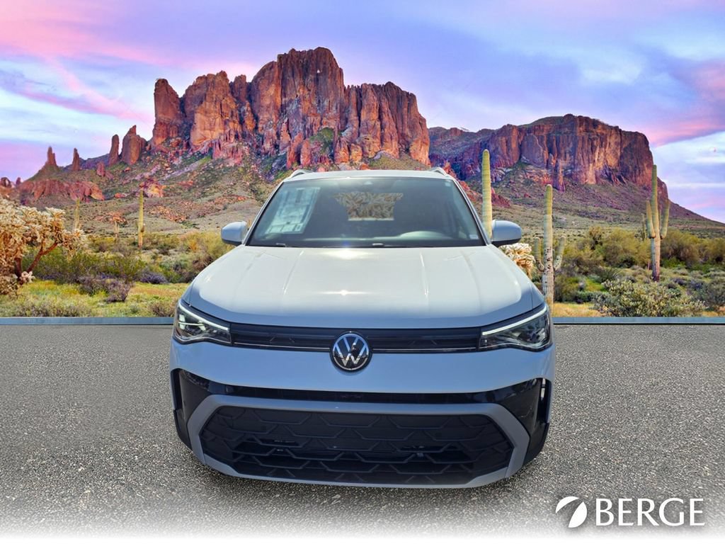 New 2026 Volkswagen Taos SE FWD image 10