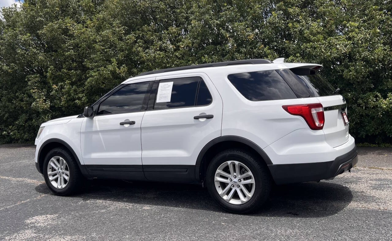 Used 2017 Ford Explorer 4WD image 5