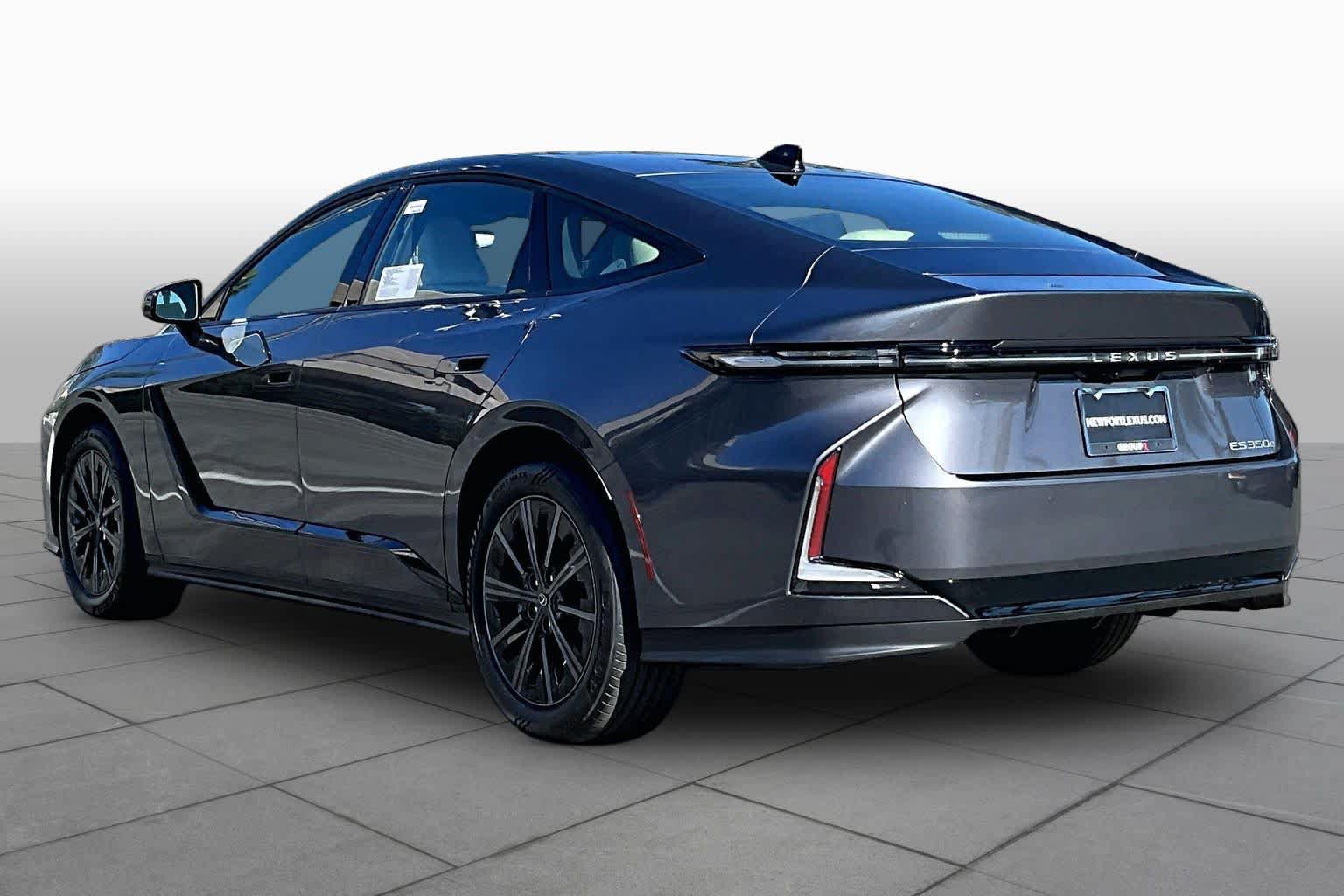 New 2026 Lexus ES 350e w/ Convenience Package FWD image 7