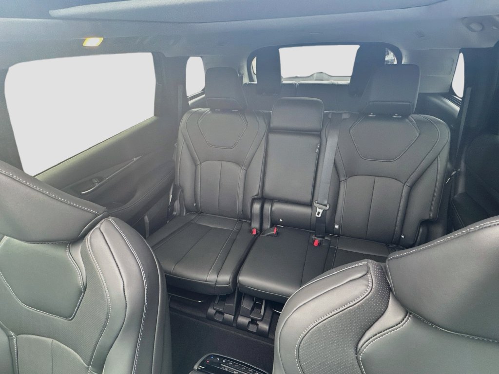 New 2027 INFINITI QX60 Luxe w/ Cargo Package FWD image 23