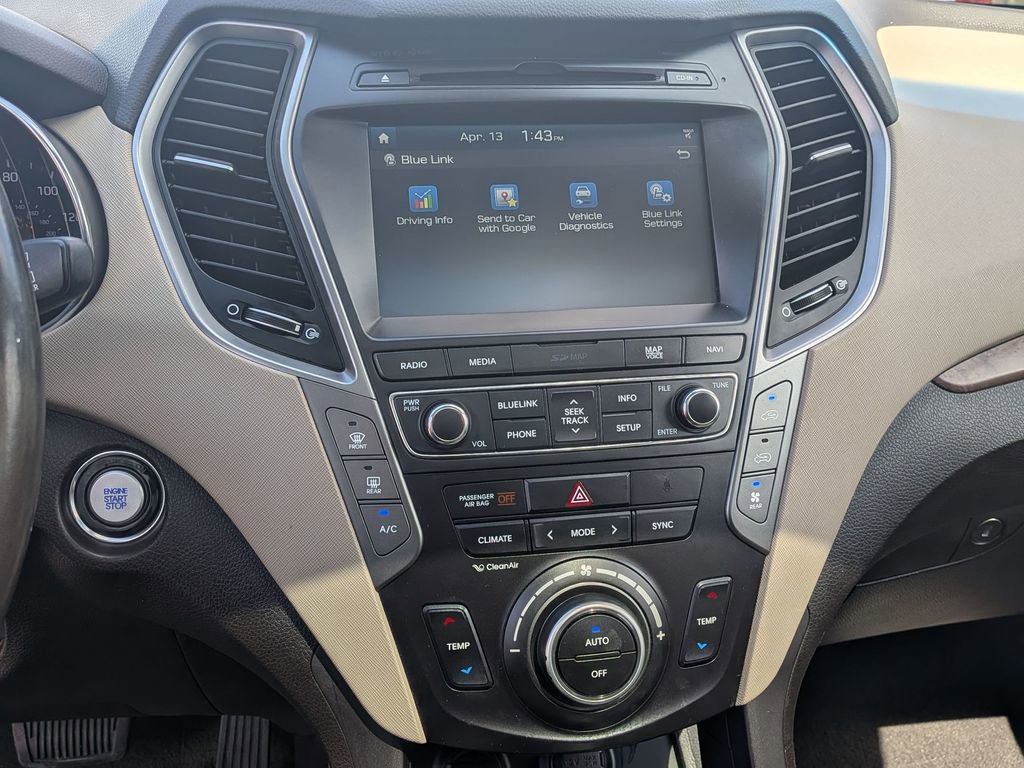 Used 2017 Hyundai Santa Fe Limited w/ Cargo Package image 21