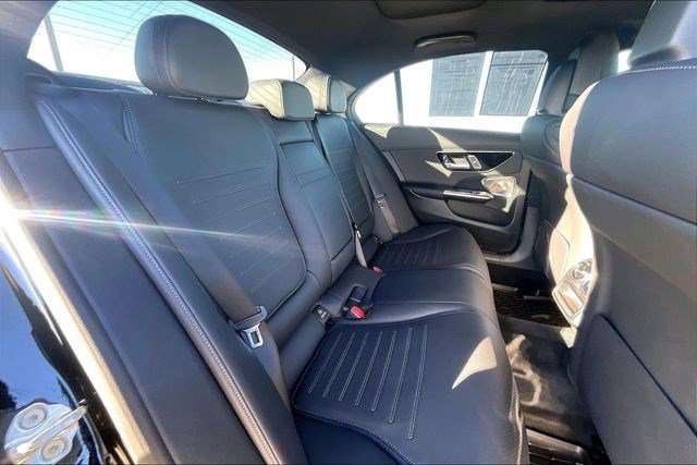 Used 2024 Mercedes-Benz C 300 Sedan image 32