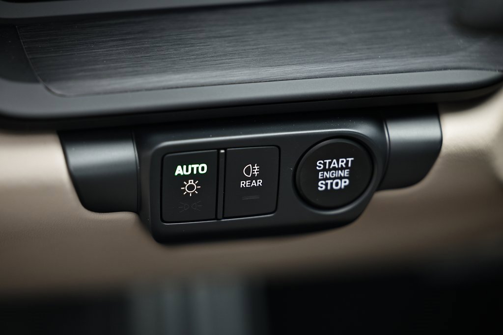 Certified 2025 Porsche 911 Carrera 4 GTS image 25