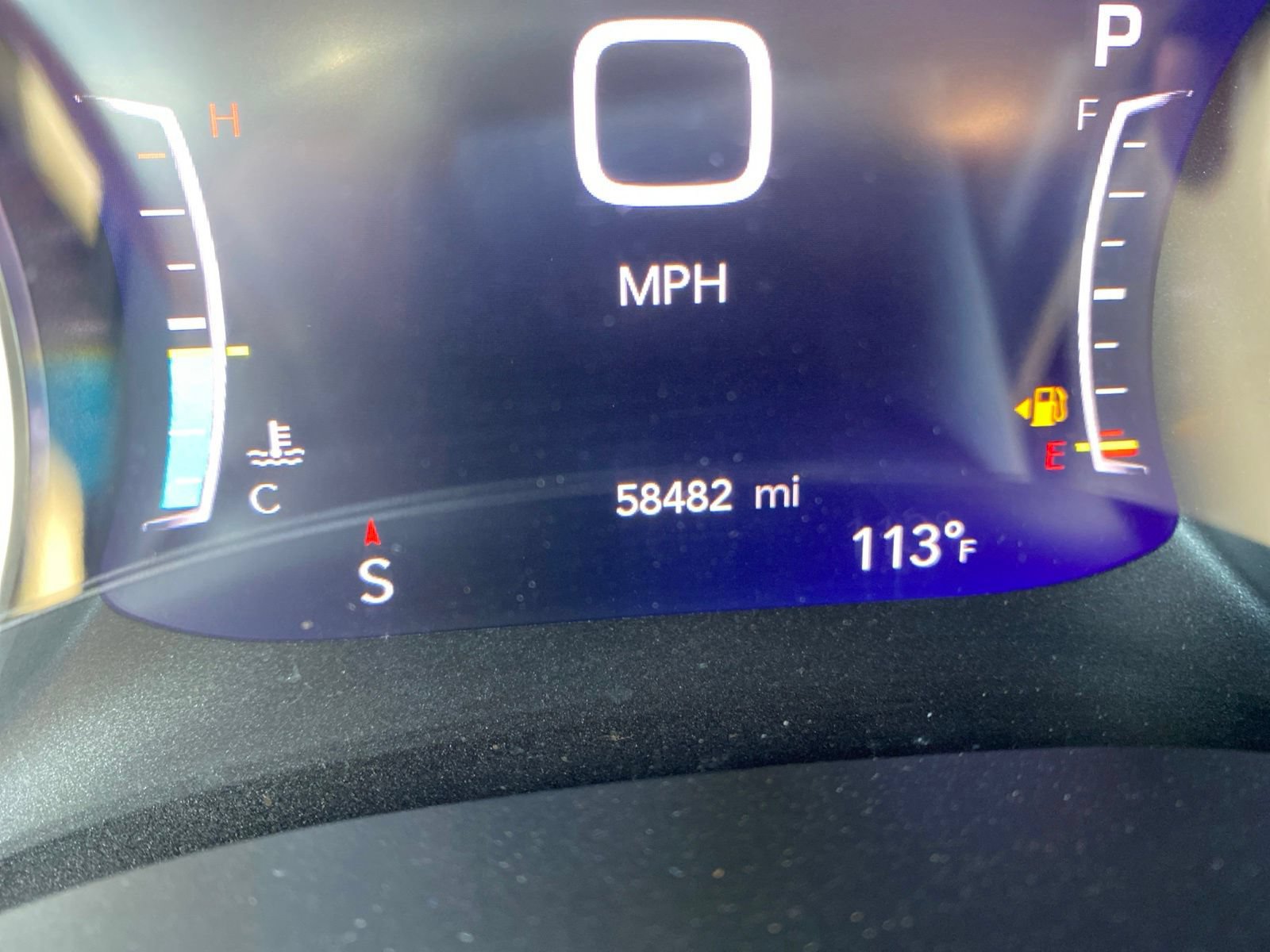 Used 2021 Chrysler Pacifica Touring-L FWD image 9