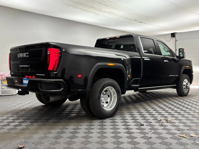 New 2026 GMC Sierra 3500 Denali Ultimate image 10