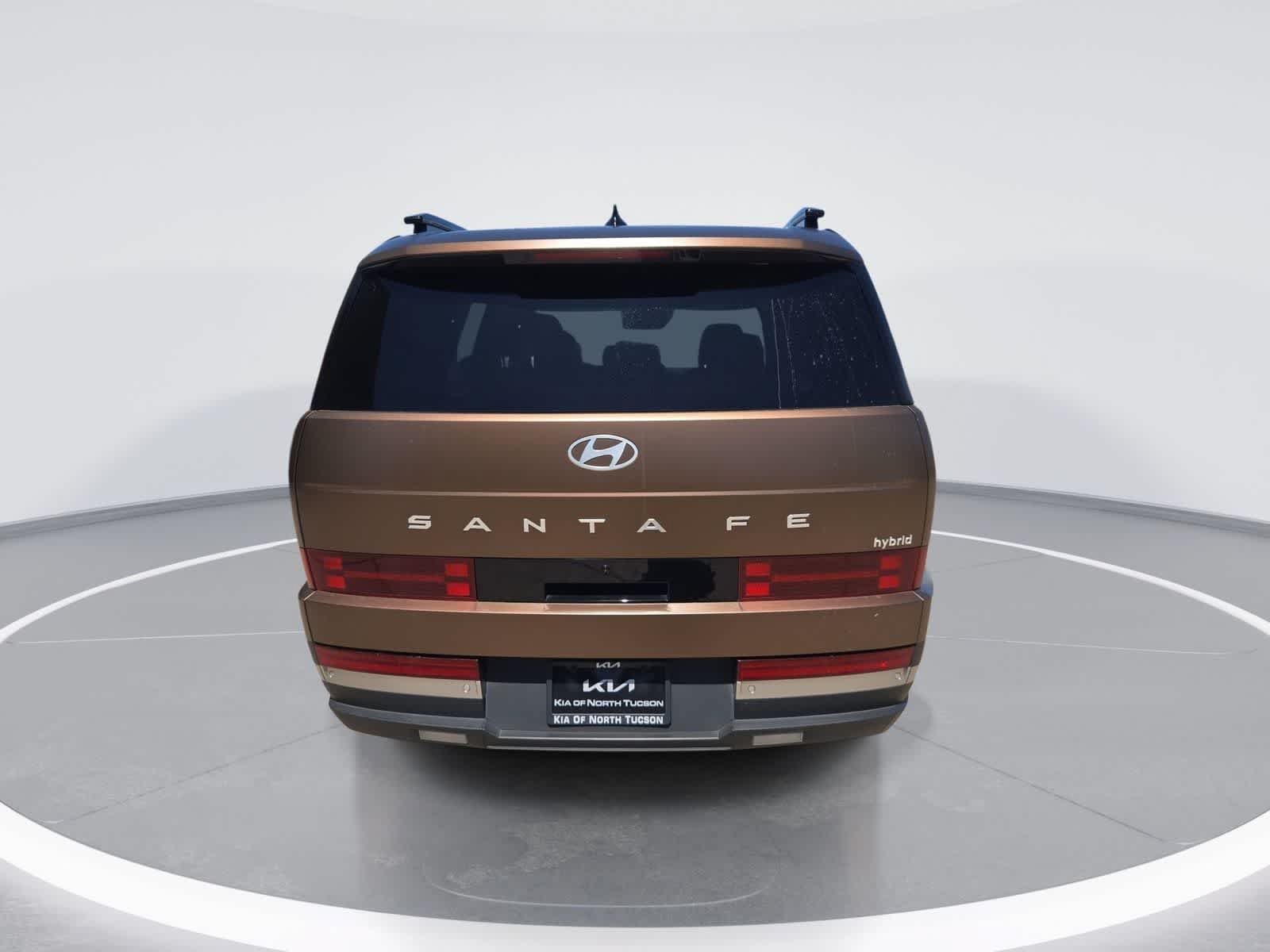 Used 2024 Hyundai Santa Fe Limited FWD image 7
