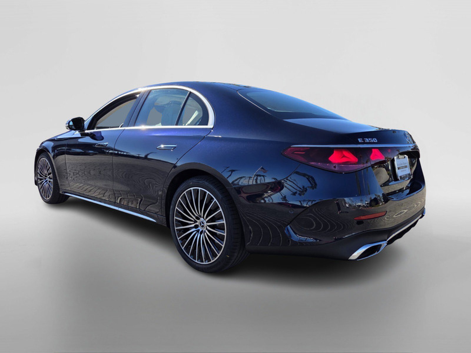 New 2026 Mercedes-Benz E 350 Sedan image 3