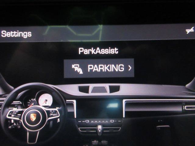 Used 2019 Porsche Macan AWD/4WD image 35