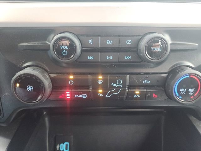 Used 2023 Ford F350 XLT w/ Black Appearance Package image 16