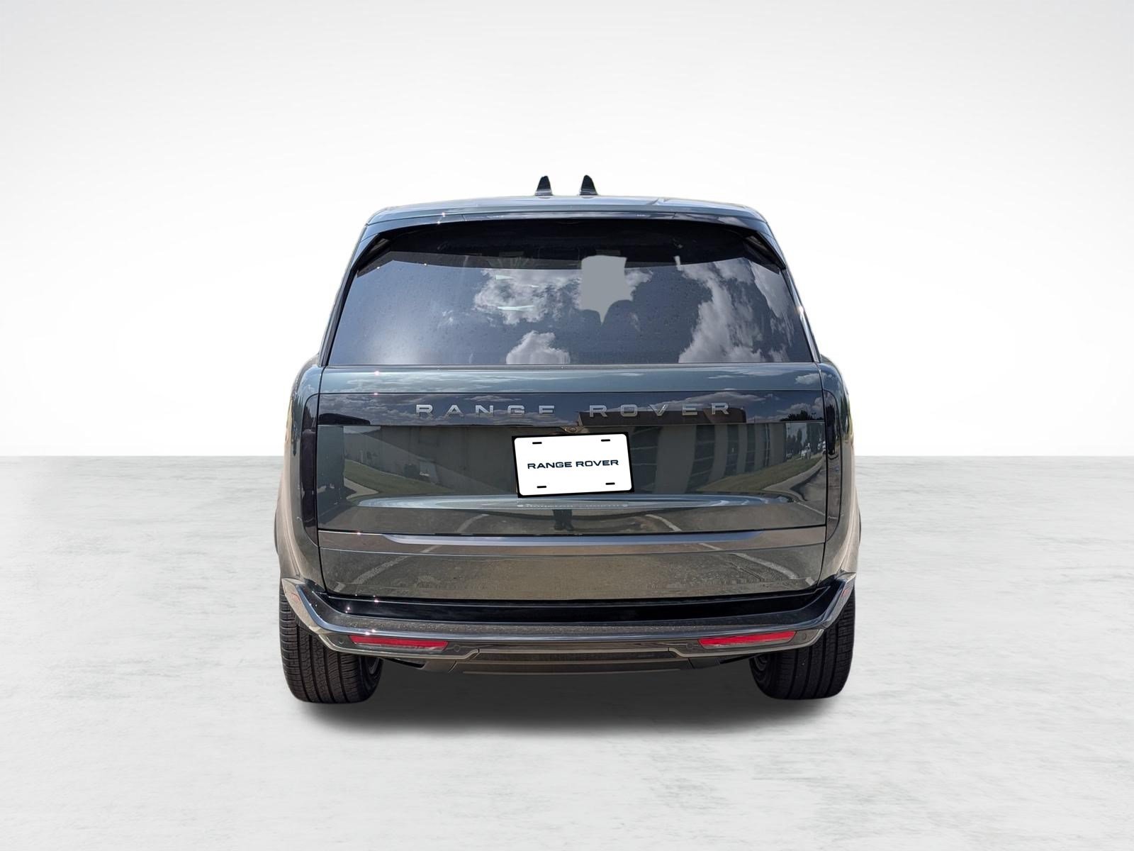 New 2026 Land Rover Range Rover Long Wheelbase SE AWD/4WD image 10