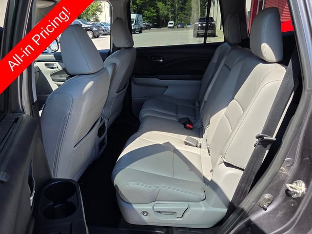Used 2018 Honda Pilot Touring image 10