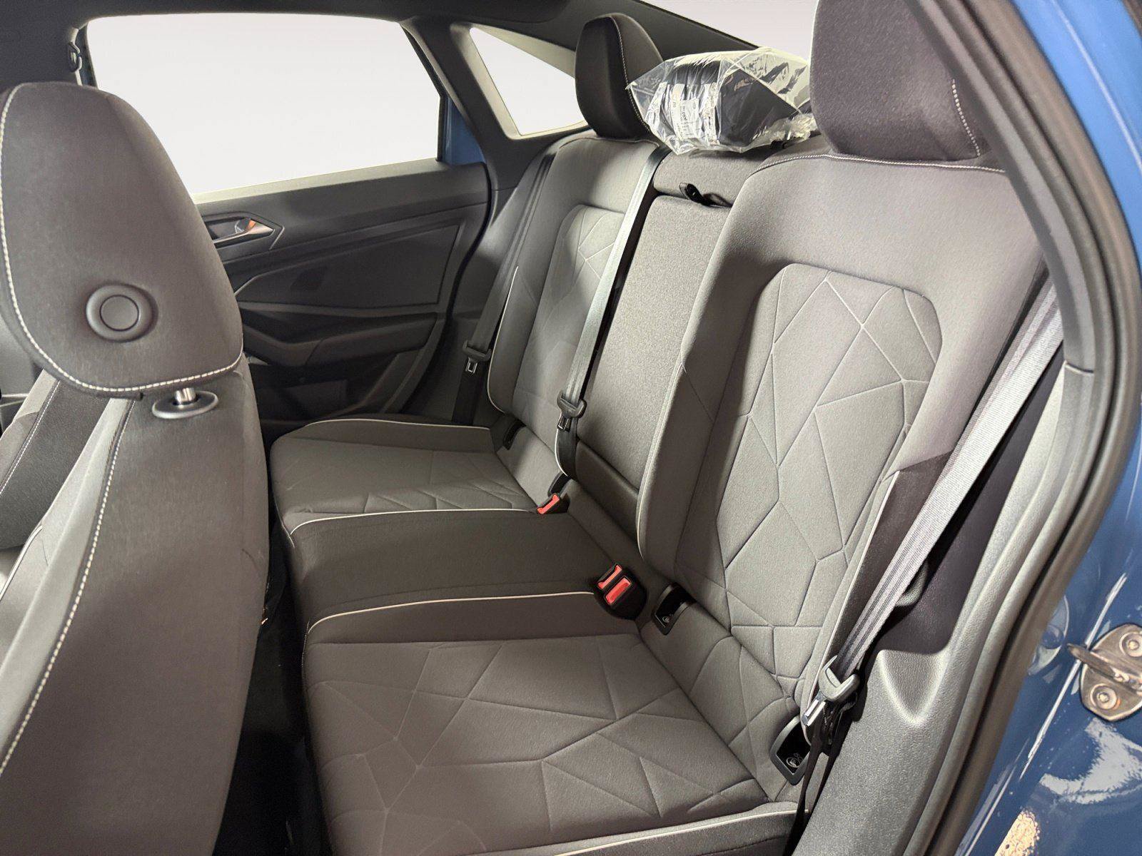 New 2026 Volkswagen Jetta Sport FWD image 9