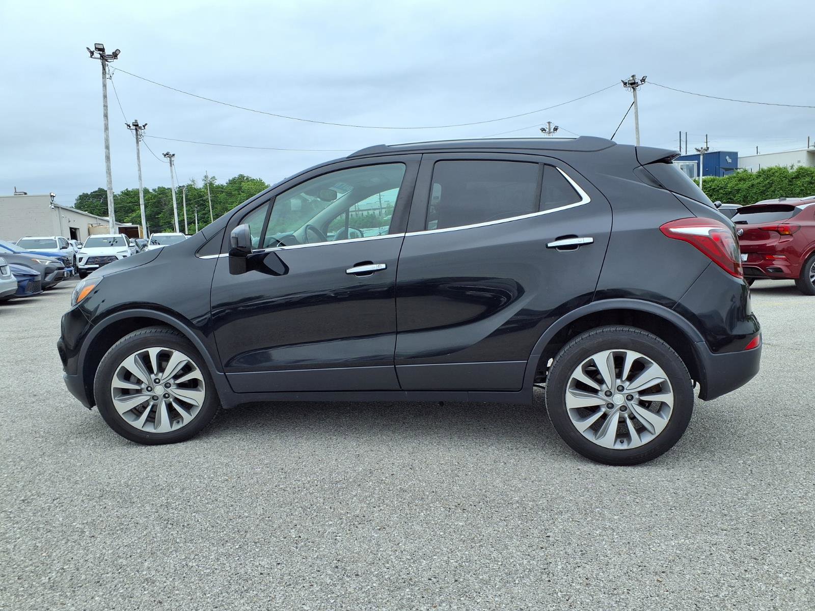 Used 2020 Buick Encore Preferred FWD image 30
