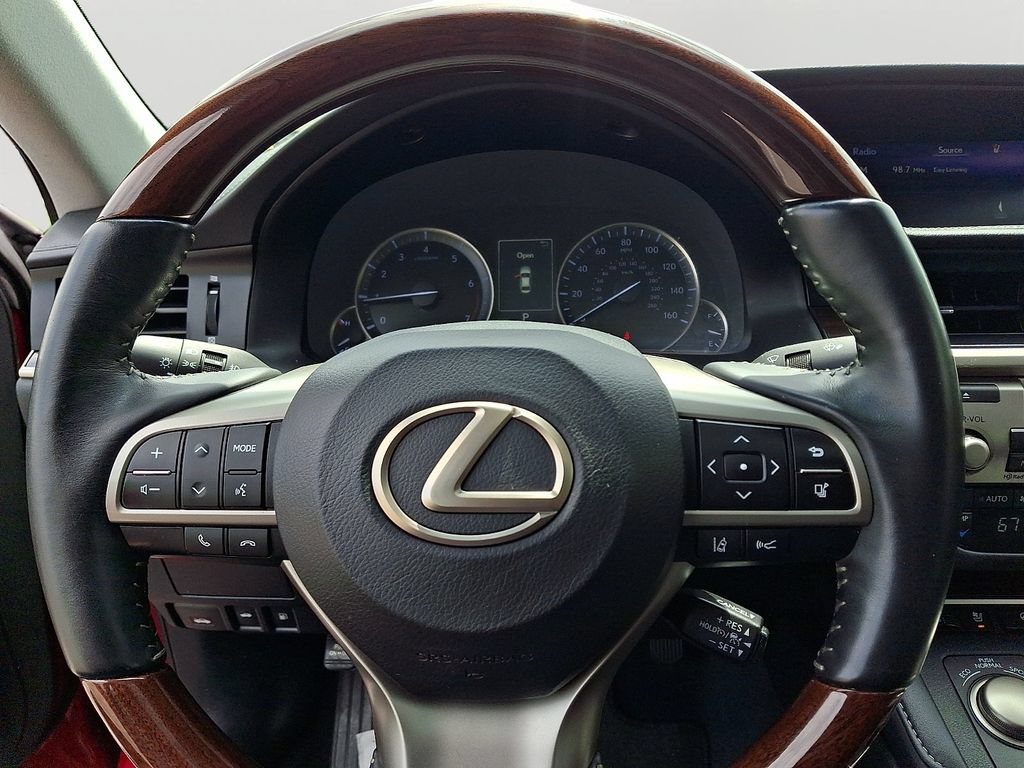 Used 2018 Lexus ES 350 w/ Navigation System Package FWD image 19