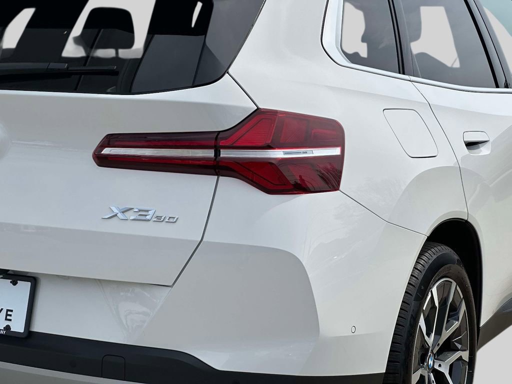 Certified 2025 BMW X3 xDrive30 w/ Premium Package AWD/4WD image 10