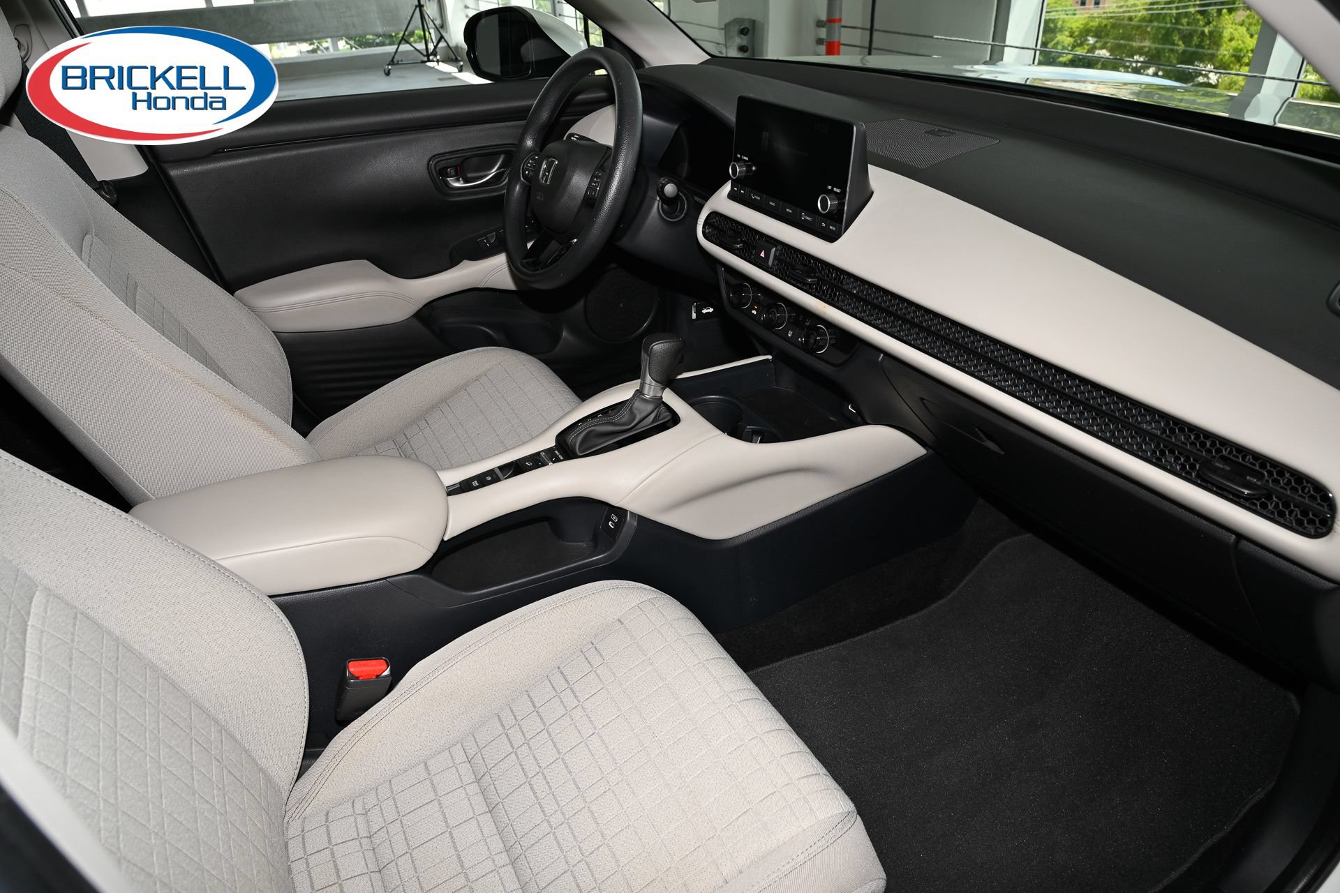 Certified 2024 Honda HR-V LX image 16