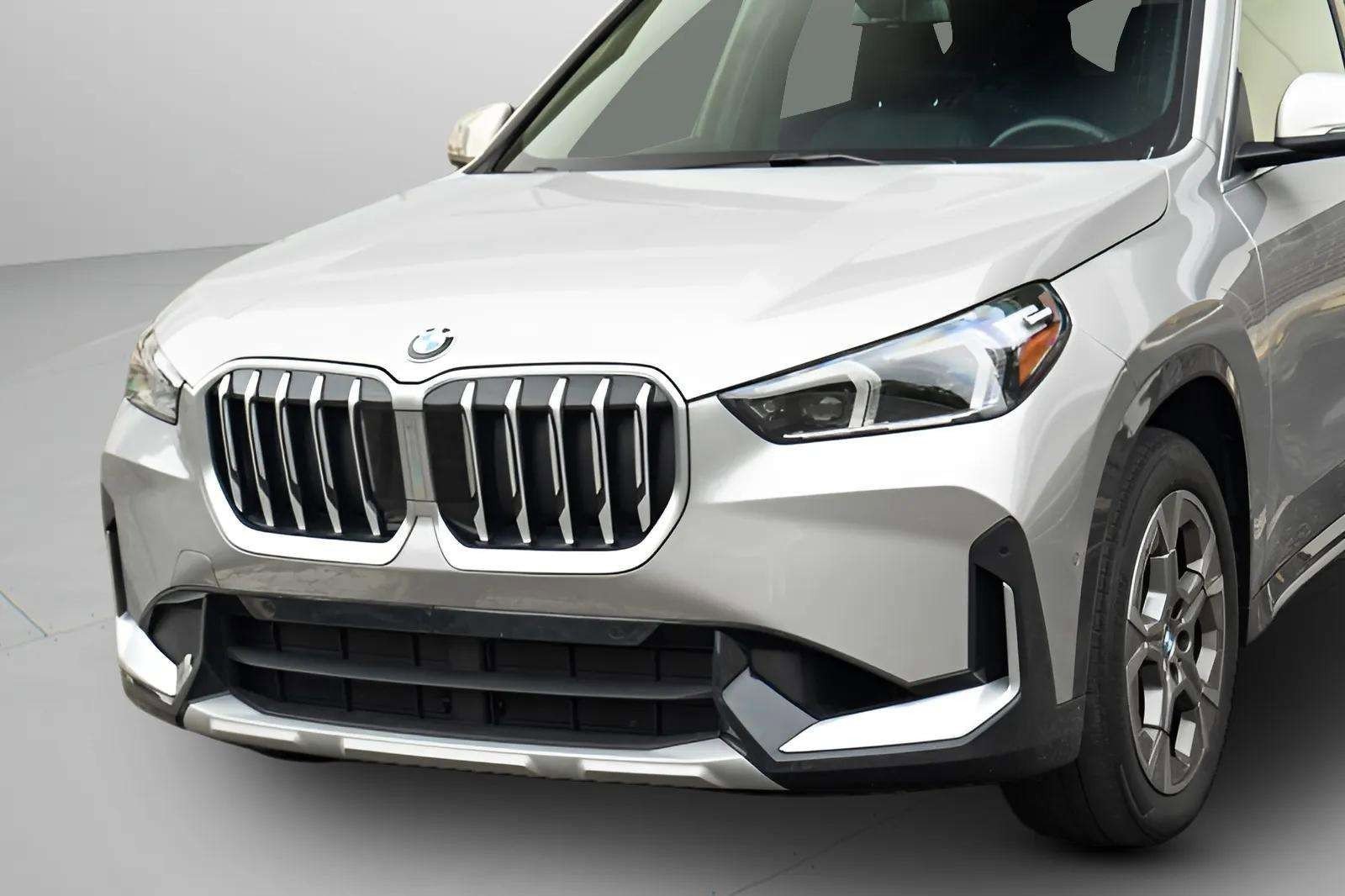 Used 2025 BMW X1 xDrive28i image 17