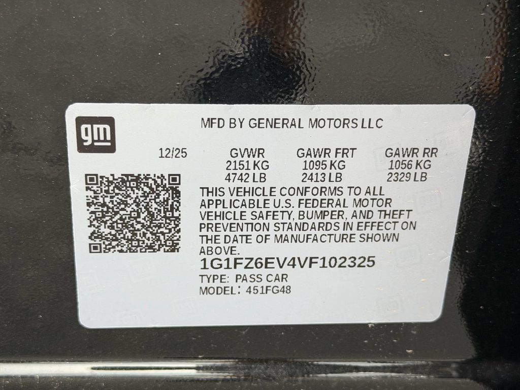 New 2027 Chevrolet Bolt RS w/ Technology Package FWD image 10