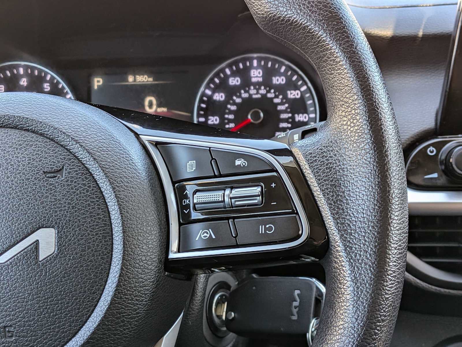 Used 2024 Kia Forte LXS image 15