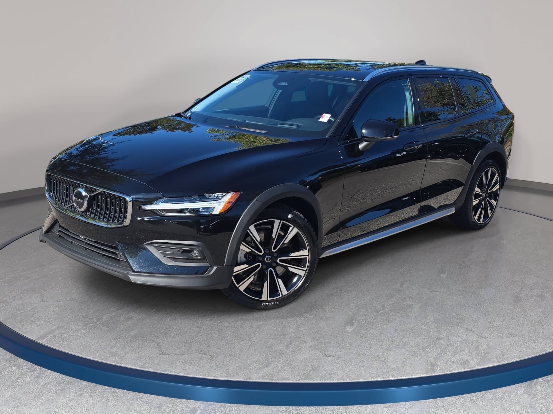 Used 2026 Volvo V60 B5 Cross Country Ultra