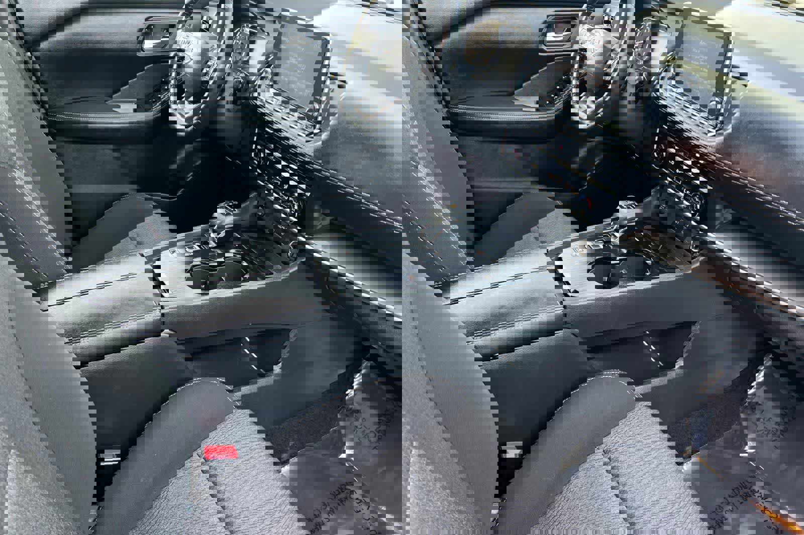 Certified 2025 Nissan Rogue SV image 19