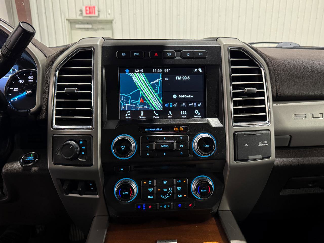 Used 2017 Ford F350 King Ranch w/ King Ranch Ultimate Package AWD/4WD image 7