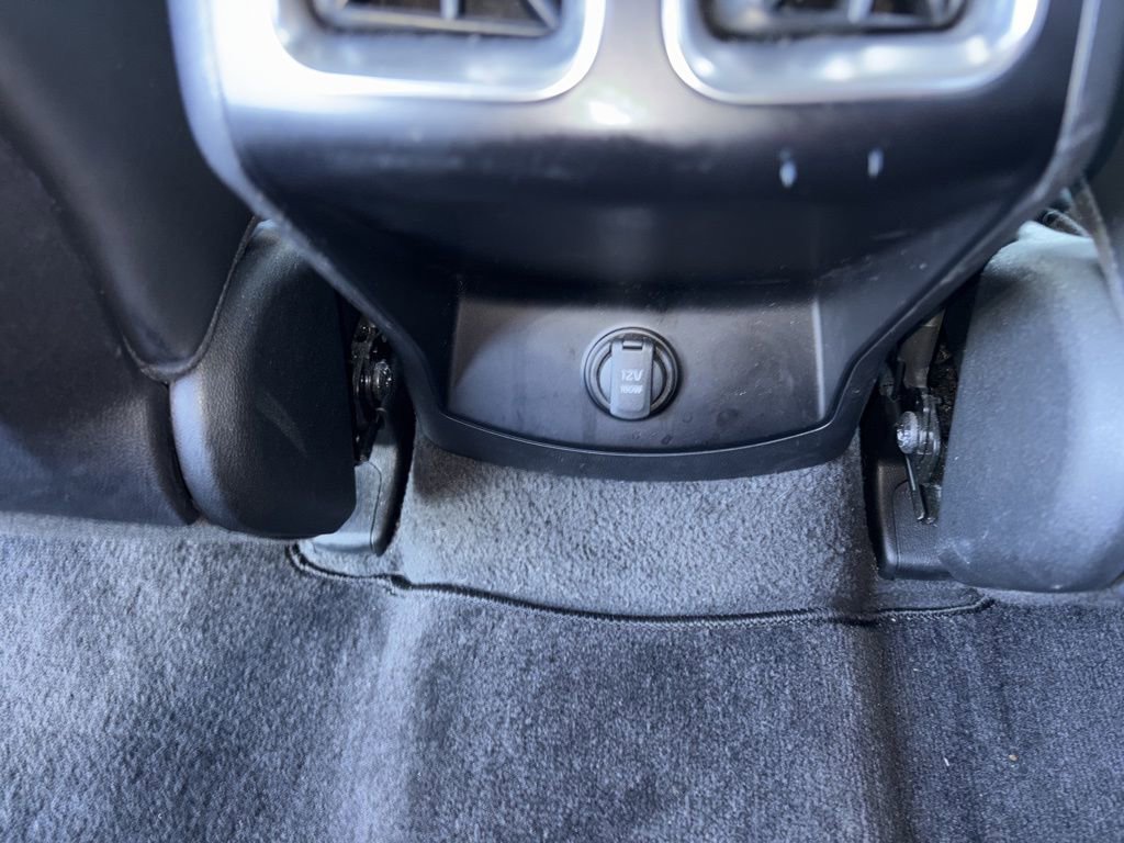 Used 2024 Kia Sorento S FWD image 23