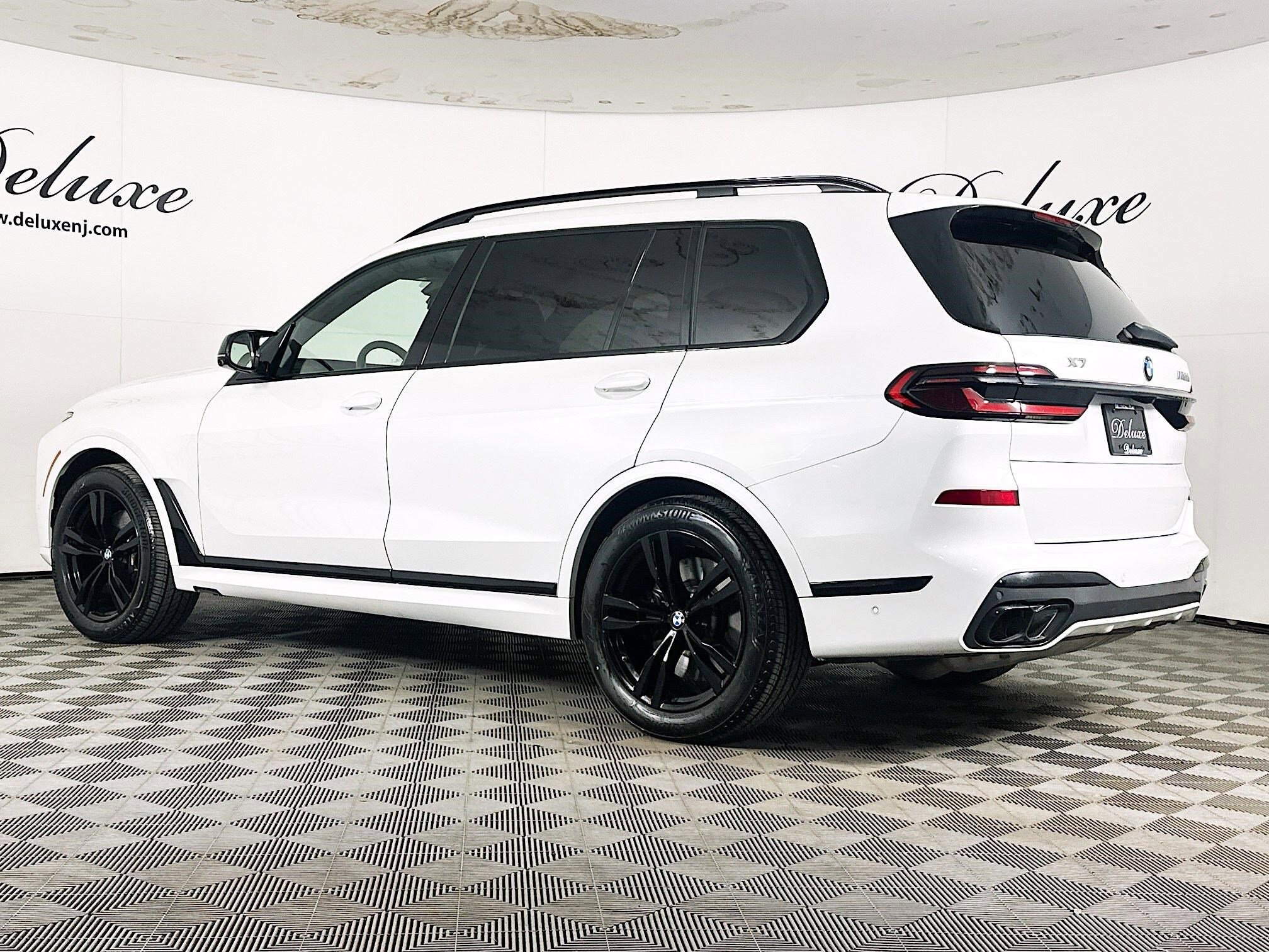 Used 2024 BMW X7 M60i w/ Executive Package AWD/4WD image 4