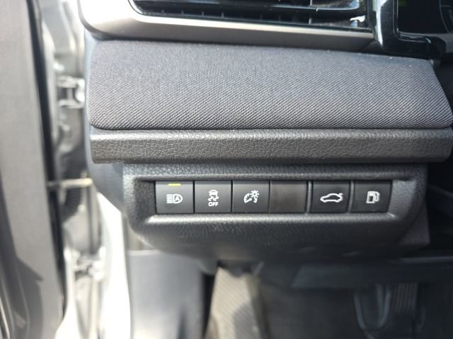 Certified 2025 Toyota Camry LE image 13