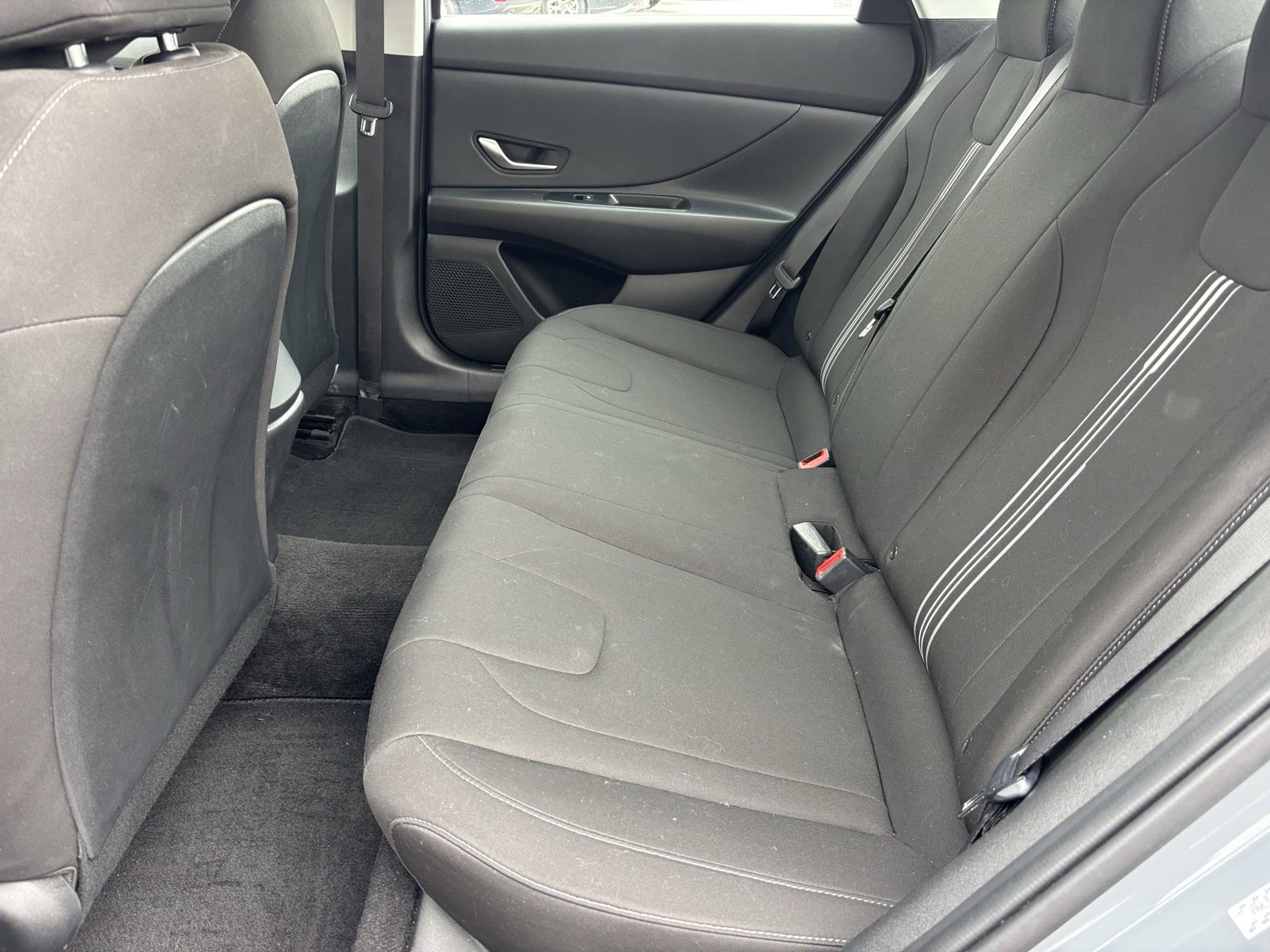 Used 2023 Hyundai Elantra SEL w/ Convenience Package image 10