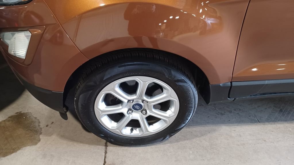Used 2018 Ford EcoSport SE image 3