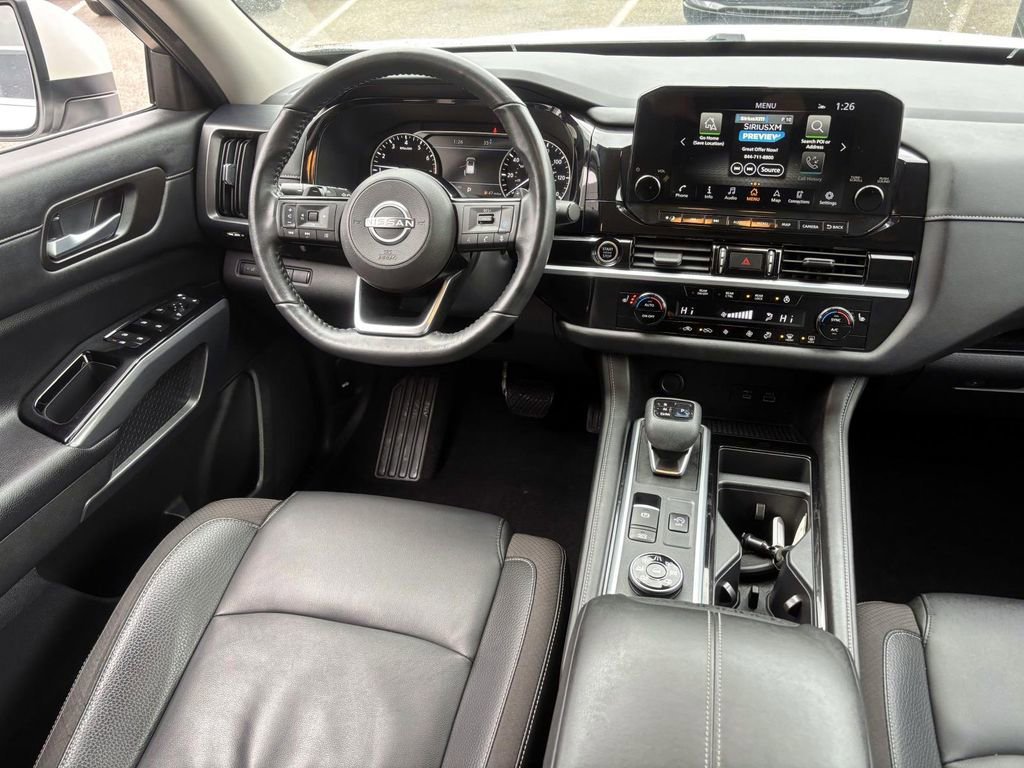 Used 2022 Nissan Pathfinder SL image 30