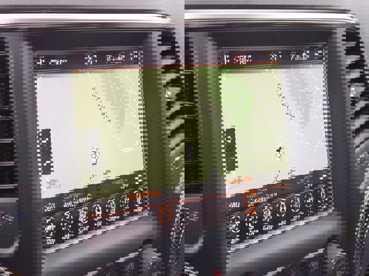 Used 2018 Jeep Grand Cherokee High Altitude image 28