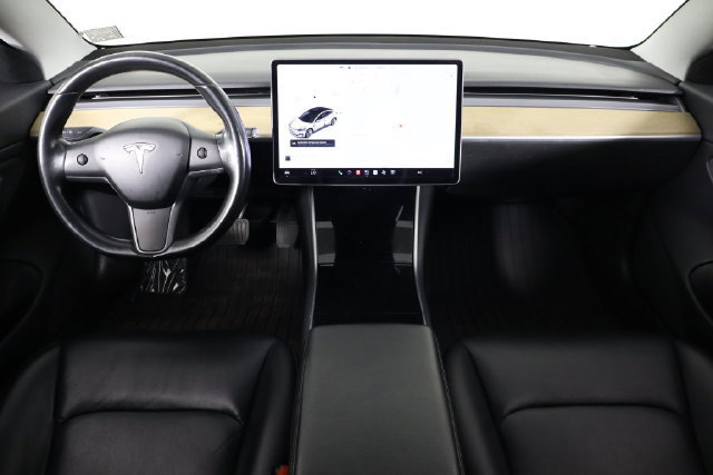 Used 2018 Tesla Model 3 Performance AWD/4WD image 16