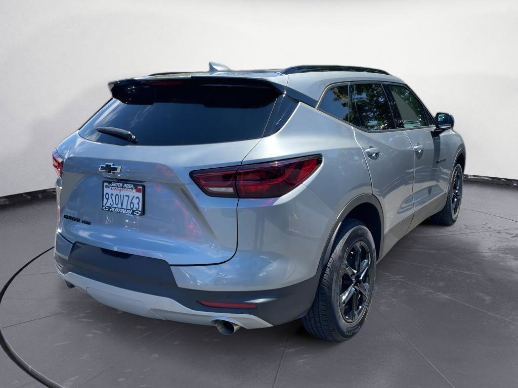 Used 2025 Chevrolet Blazer LT w/ Midnight/Sport Edition image 5