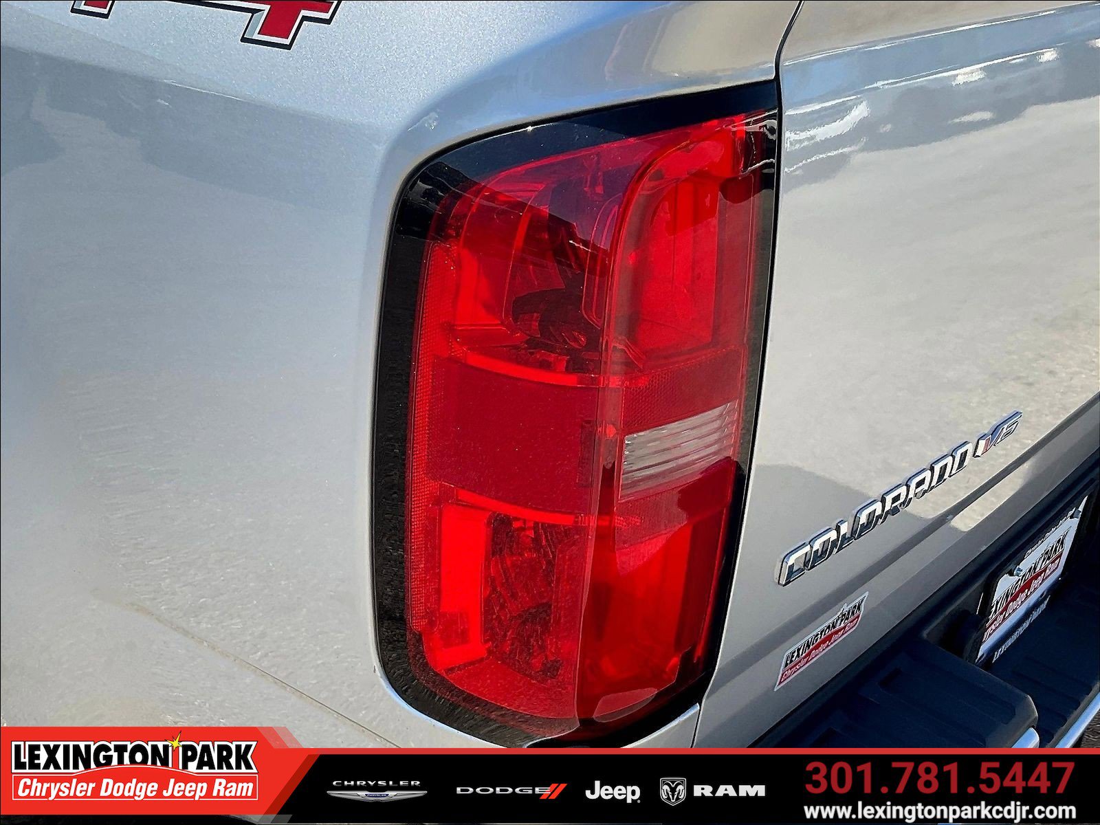 Used 2018 Chevrolet Colorado LT w/ LT Convenience Package AWD/4WD image 24