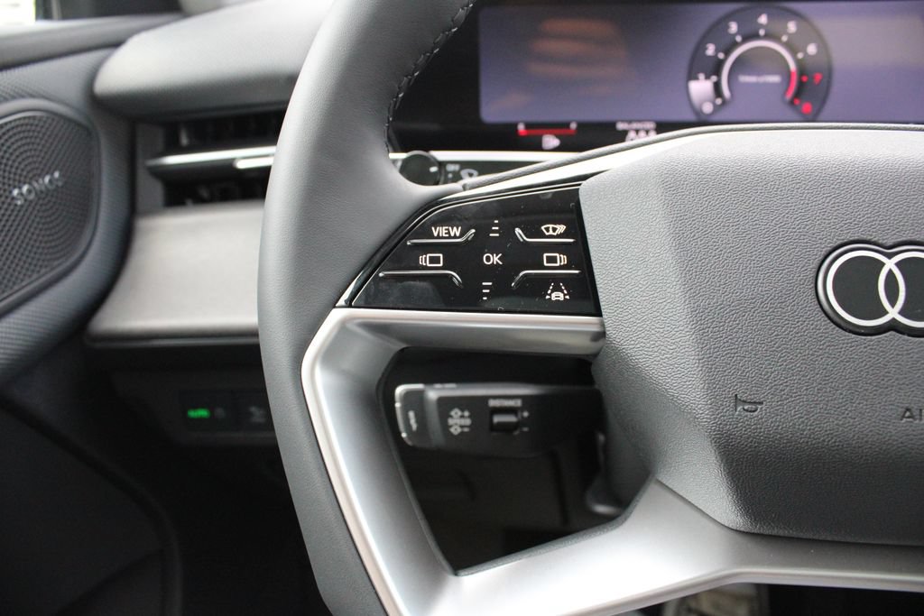 New 2026 Audi Q3 quattro 2.0T AWD/4WD image 13