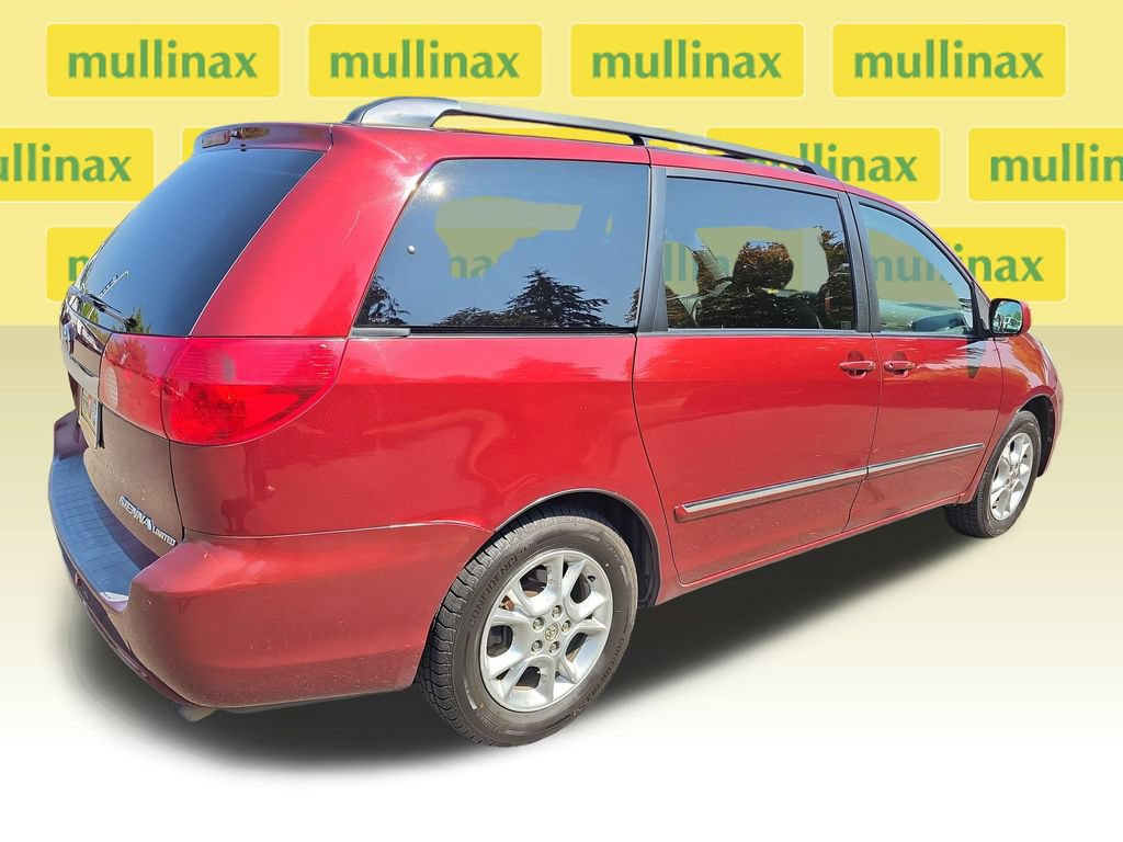 Used 2006 Toyota Sienna XLE Limited FWD image 3