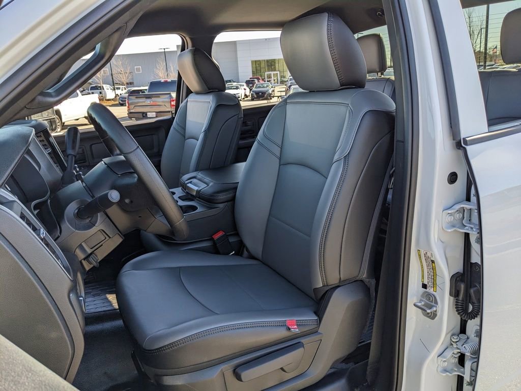 New 2026 RAM 5500 Tradesman w/ Chrome Appearance Group image 30