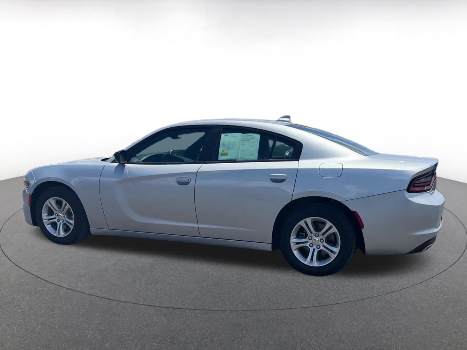 Used 2023 Dodge Charger SXT image 10