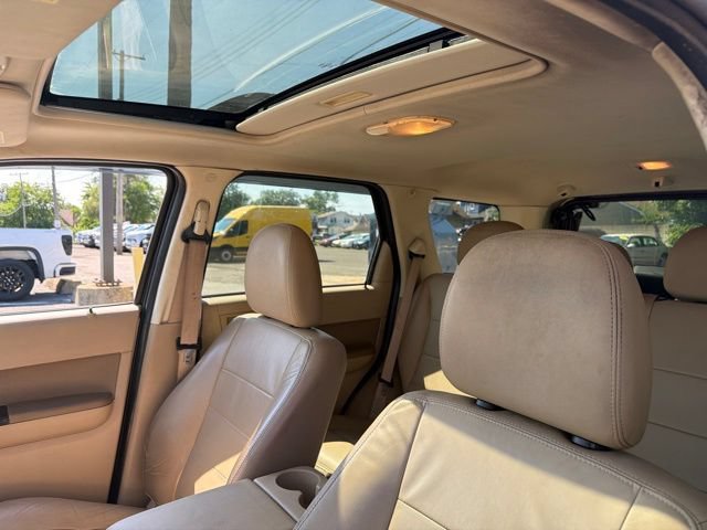 Used 2011 Ford Escape Limited w/ 301A Rapid Spec Order Code AWD/4WD image 16