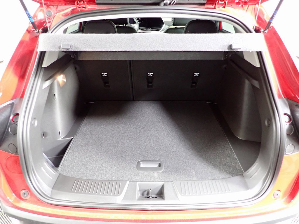New 2026 Chevrolet Trax LT w/ LT Convenience Package image 12