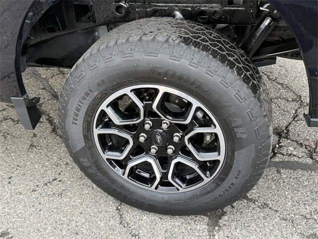 Certified 2023 Ford F150 XLT w/ Equipment Group 302A High image 5